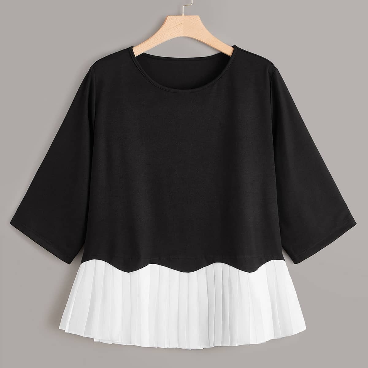 

Plus Two Tone Pleated Hem Tee, Black