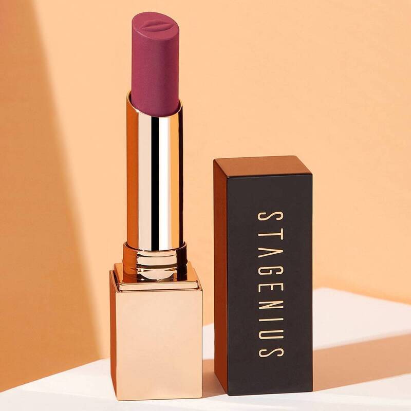 

Long Lasting Matte Lipstick Violet Red, Purple
