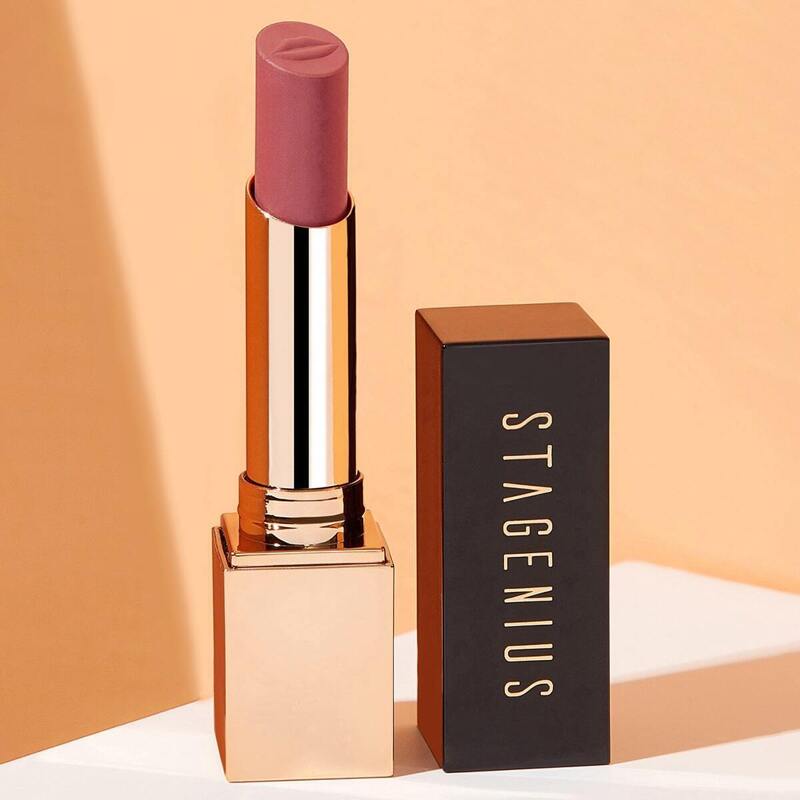 

Long Lasting Matte Lipstick 02 Camelot