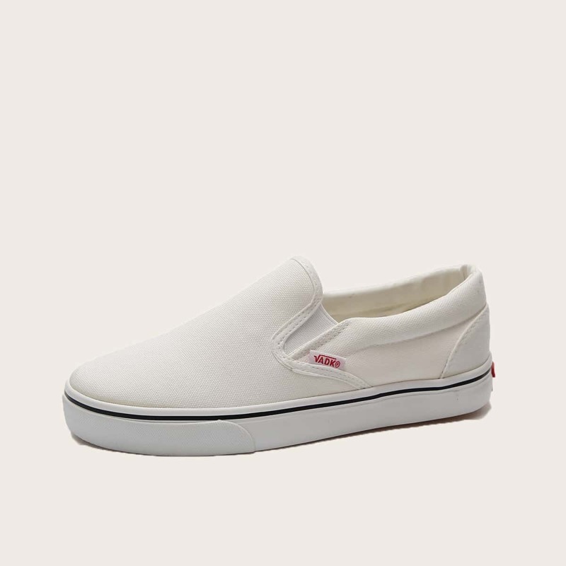 

Slip On Low Top Sneakers, White