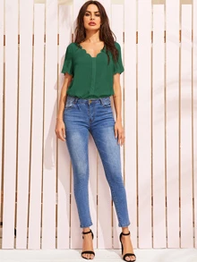 SHEIN Blus Scallop Plain Hijau Casual - Dark Green - View 3