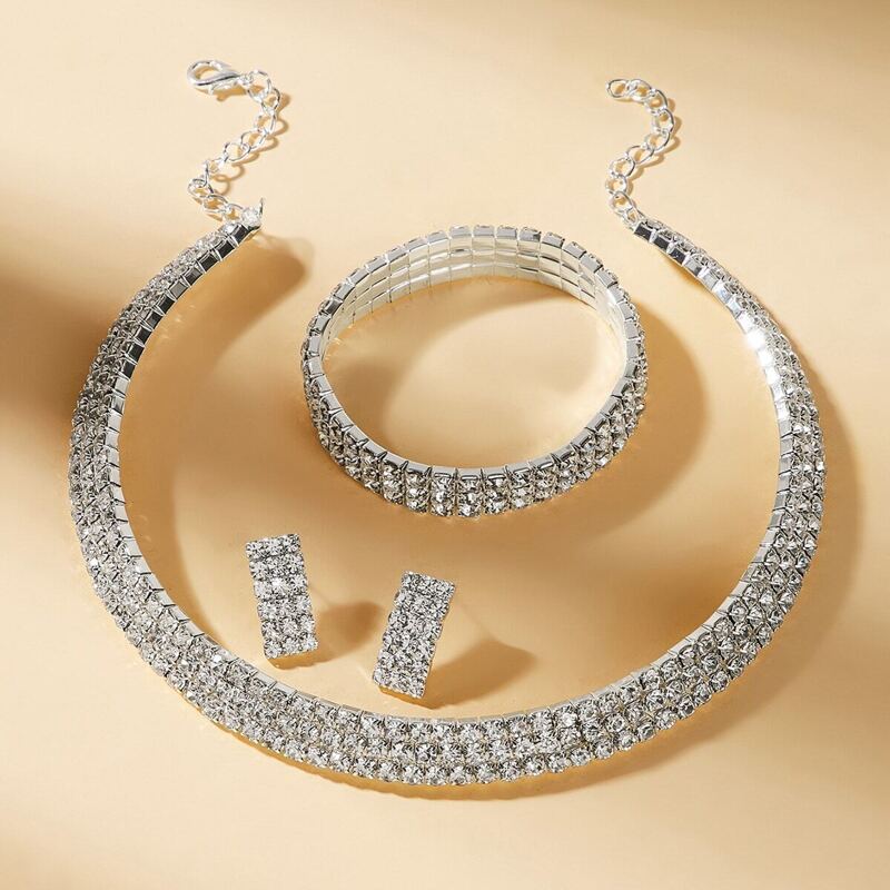 

Rhinestone Design Choker & Earrings & Bracelet Set 4pcs