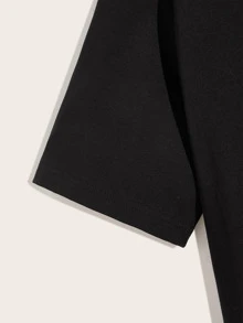 GENTILAND Men Slogan Mock-neck Tee - Black - View 3