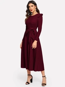 Mulvari Vestido amplio unicolor con cinturón ribete fruncido - Burdeos - Ver 4