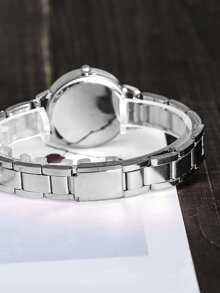 Round Dial Folding Buckle Wrist Watch - Silver - View 6