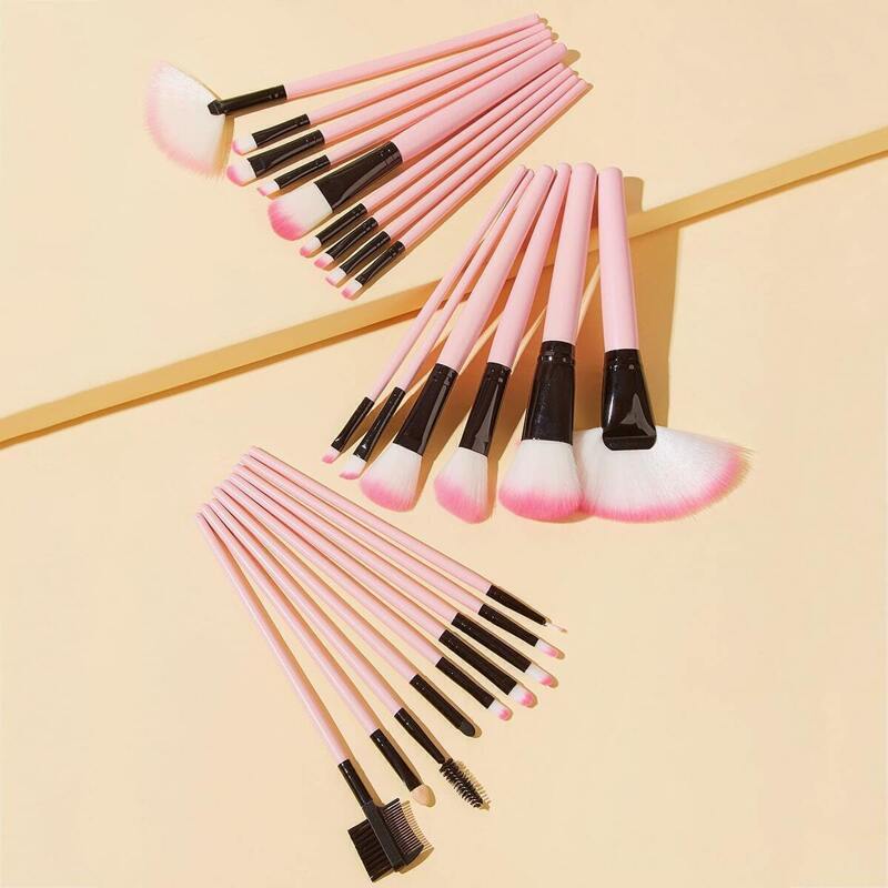 

Fan Shaped Duo-fiber Brush 24pcs, Pink