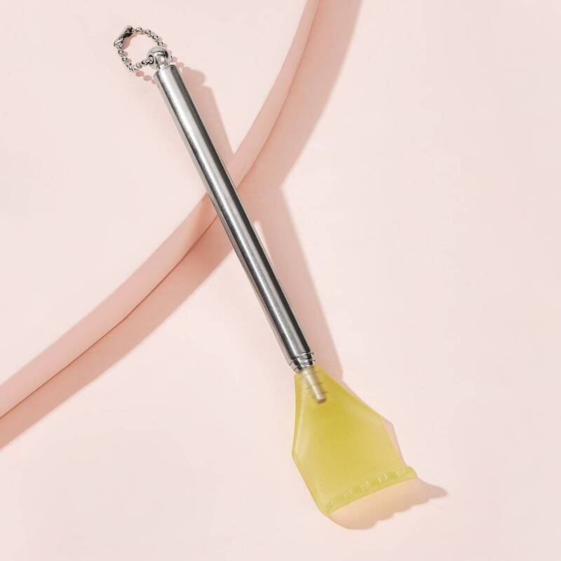 

Telescopic Portable Scratcher