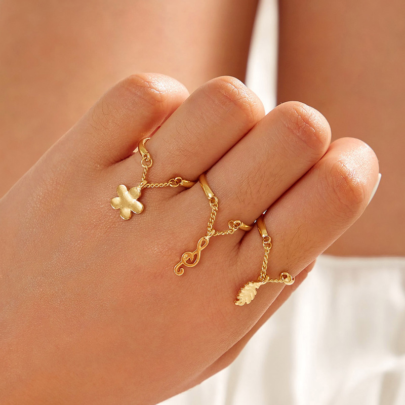 

Flower & Leaf Charm Ring 3pc, Gold