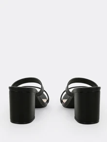 方頭雙帶粗跟涼鞋 - 黑色 - 查看 4