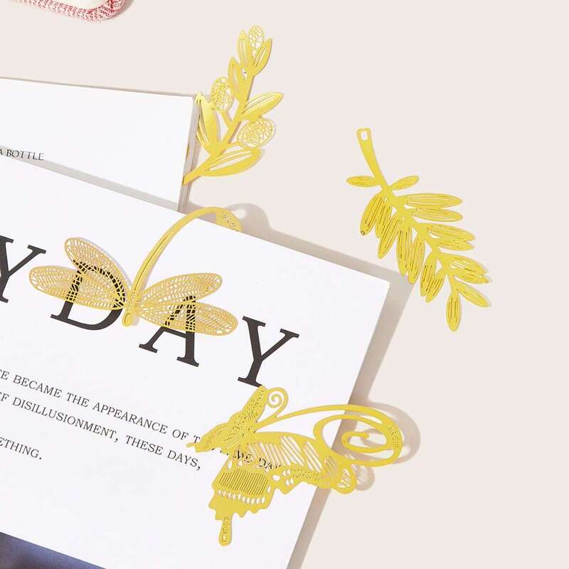 

Classic Hollow Metal Bookmark 1pc