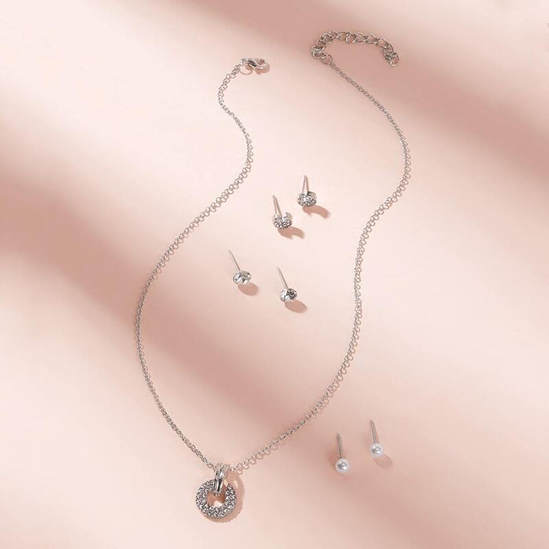 

Rhinestone Engraved Round Pendant Necklace & Earrings Set 7pcs