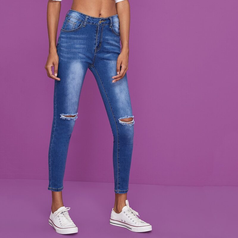 

Bleach Wash Knee Rips Jeans, Navy