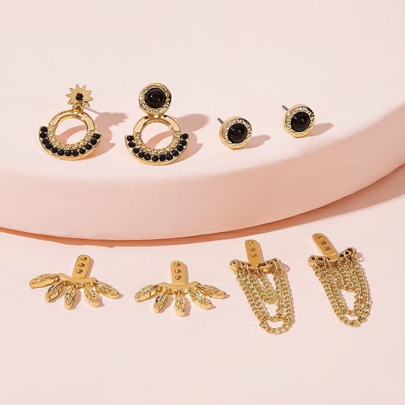 

Radiation & Chain Design Earrings 4pairs, Multicolor