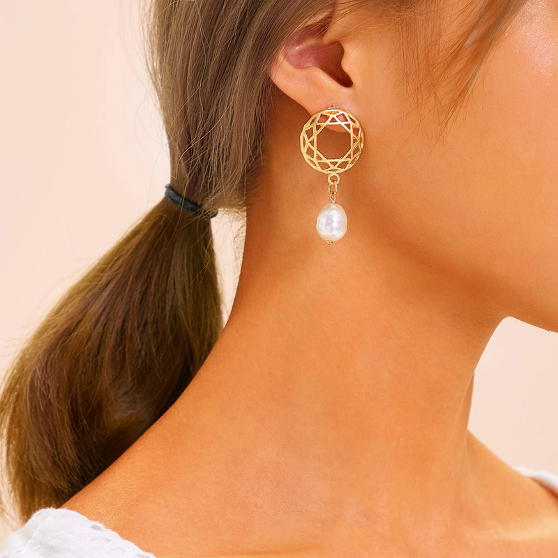 

Hollow Out Round Faux Pearl Drop Earrings 1pair, Multicolor