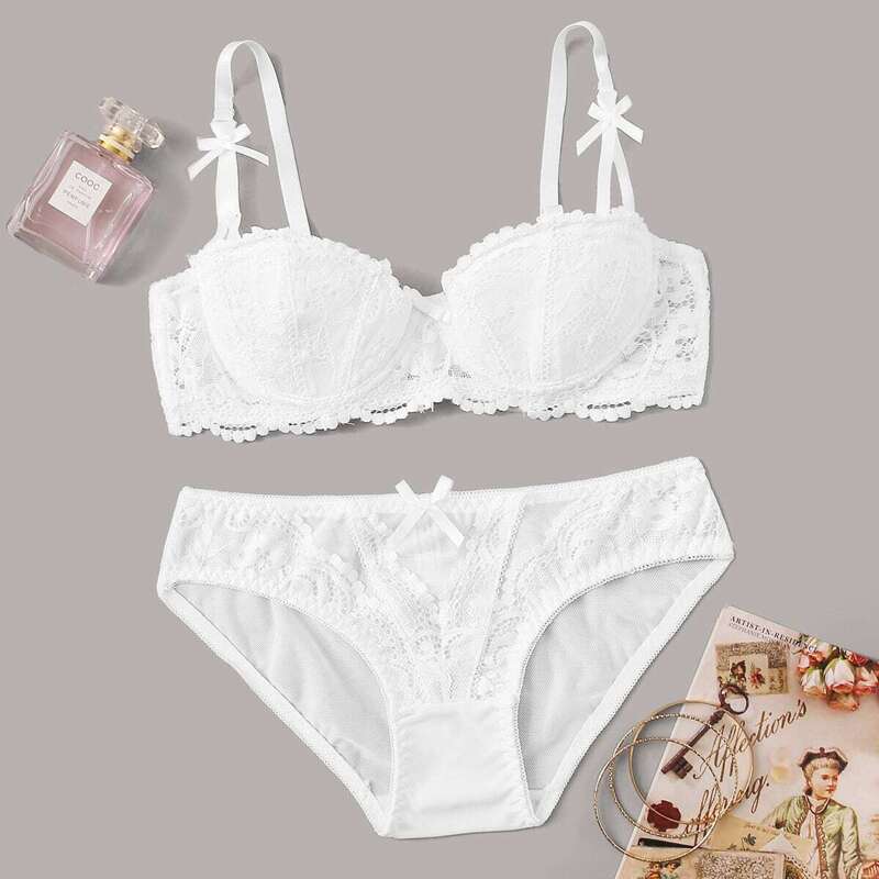 

Floral Lace Underwire Lingerie Set, White