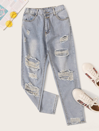 Jeans mit Bleichen Waschung, Riss und ungesäumtem Saum