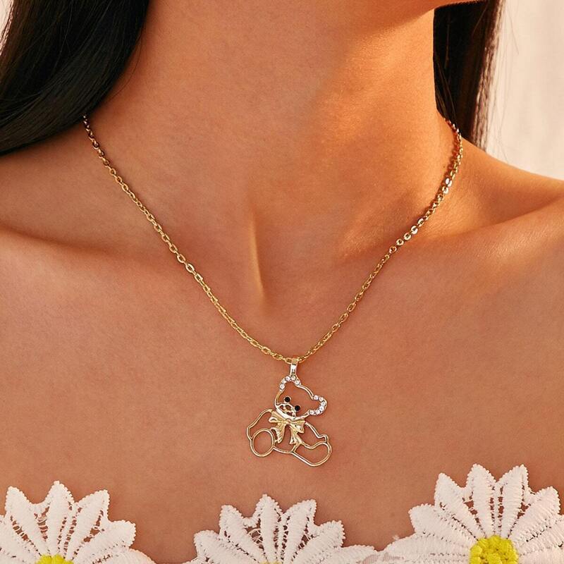 

Bear Charm Chain Necklace 1pc, Gold
