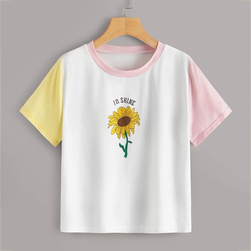 

Contrast Panel Sunflower & Letter Print Tee, White