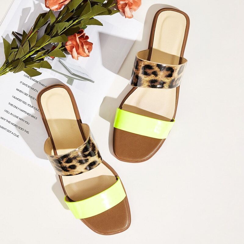 

Double Strap Leopard Flat Sliders, Multicolor