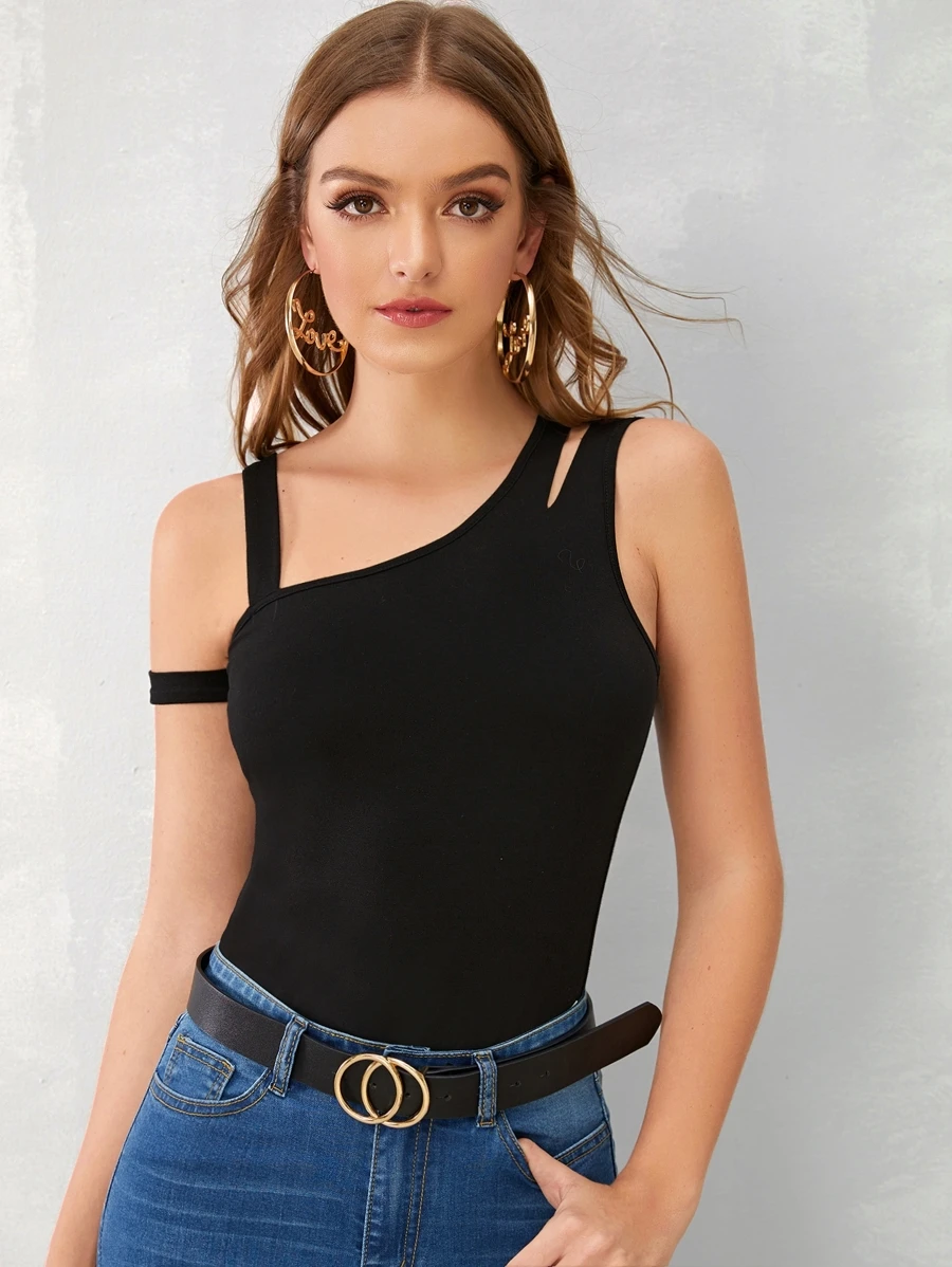 SHEIN Privé 不對稱領鏤空細節合身上衣 - 黑色 - 查看 1