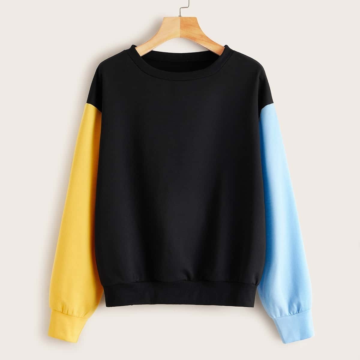

Colorblock Drop Shoulder Sweatshirt, Black