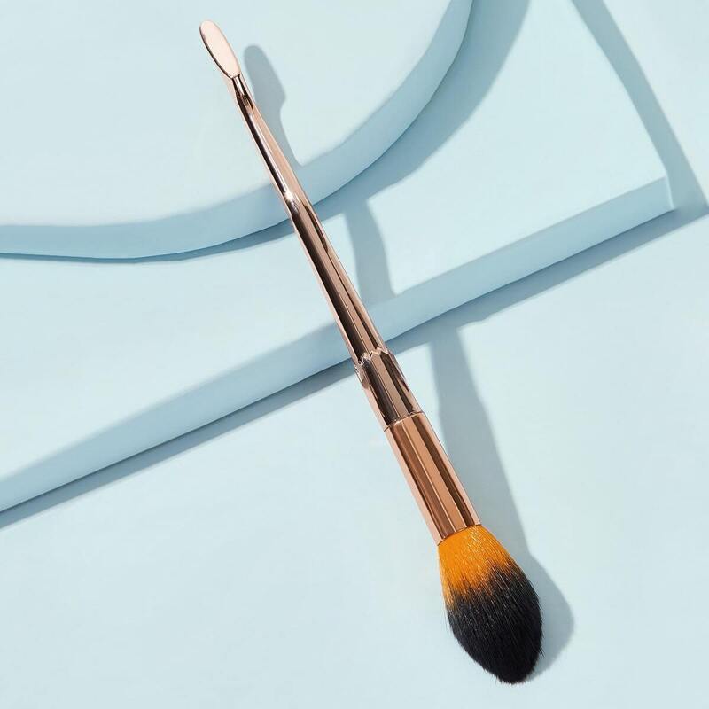 

Leg Handle Duo-fiber Brush 1pc, Multicolor