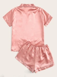 Conjunto de pijama de satén unido en contraste