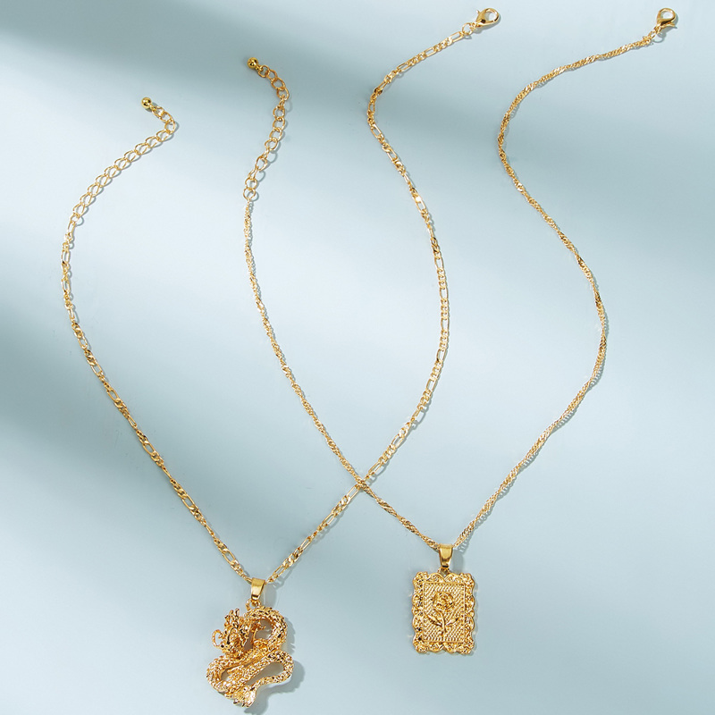 

Dragon Pendant Necklace 2pcs, Gold