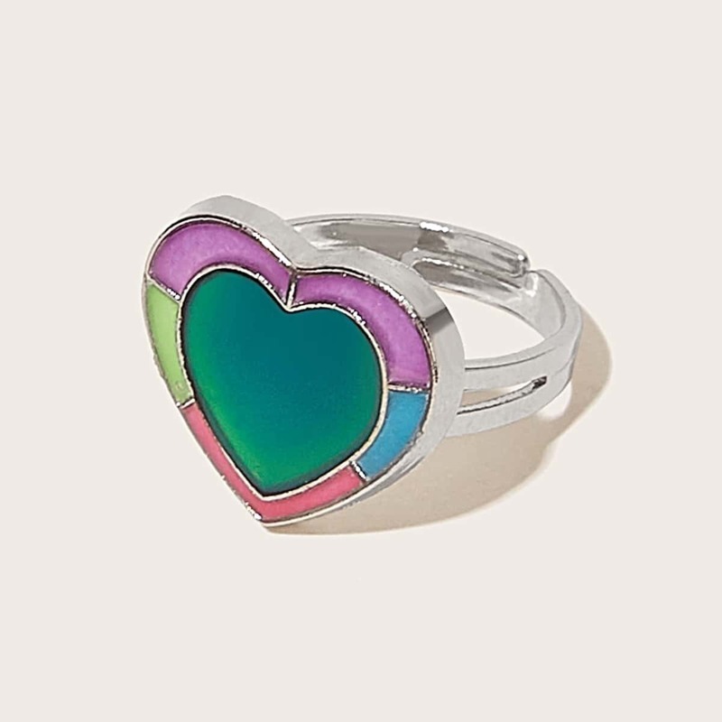 

Heart Shaped Thermochromic Ring 1pc, Multicolor