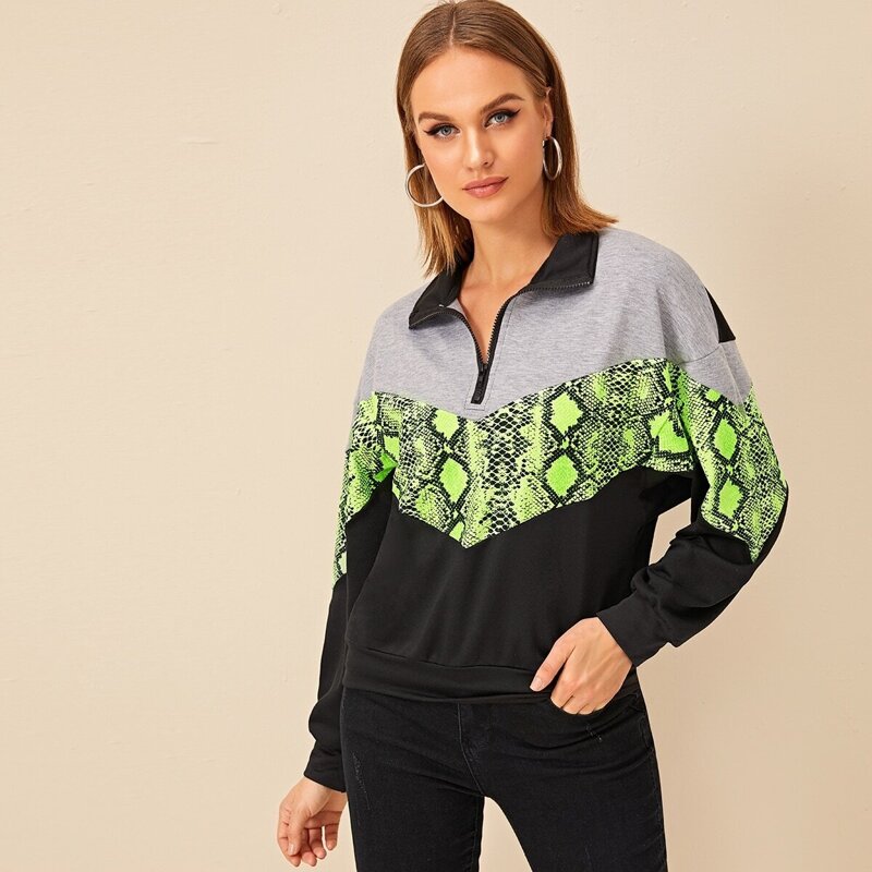 

Half Placket Contrast Snakeskin Print Sweatshirt, Multicolor