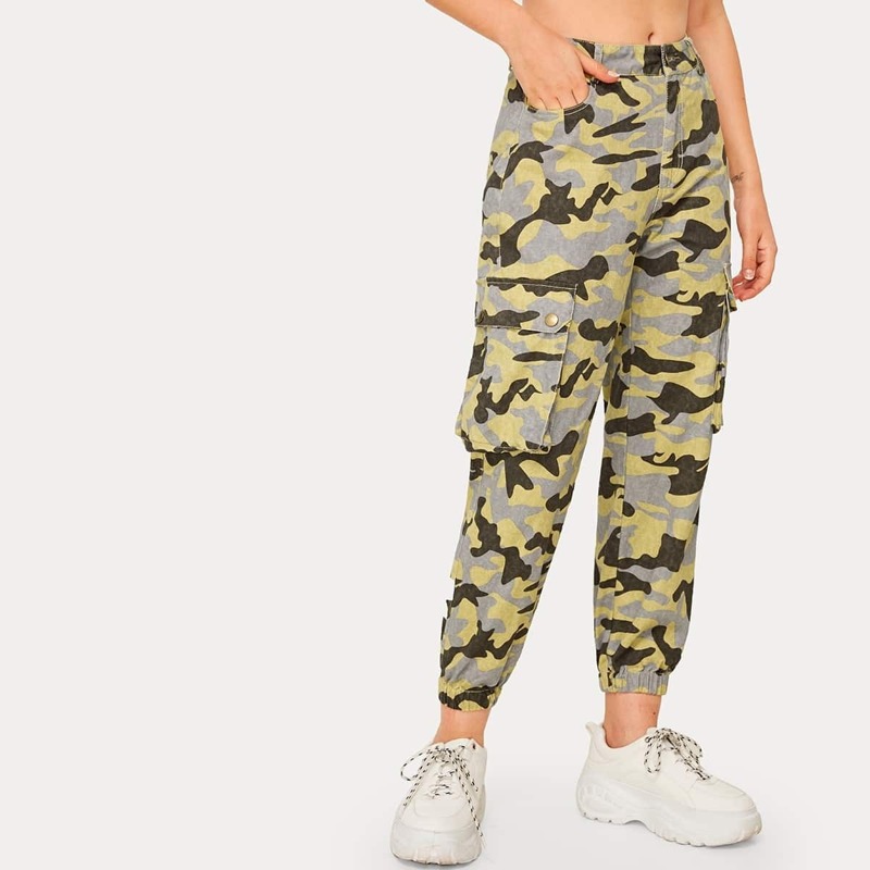 

Camo Print Pocket Side Cargo Jeans, Multicolor