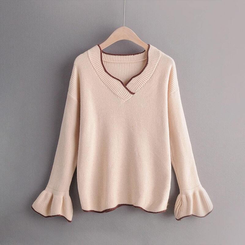 

Colorblock Trim Flounce Sleeve Asymmetrical Hem Sweater, Beige