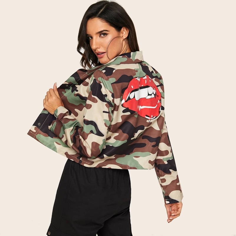 

Single Breasted Camo & Lip Print Jacket, Multicolor