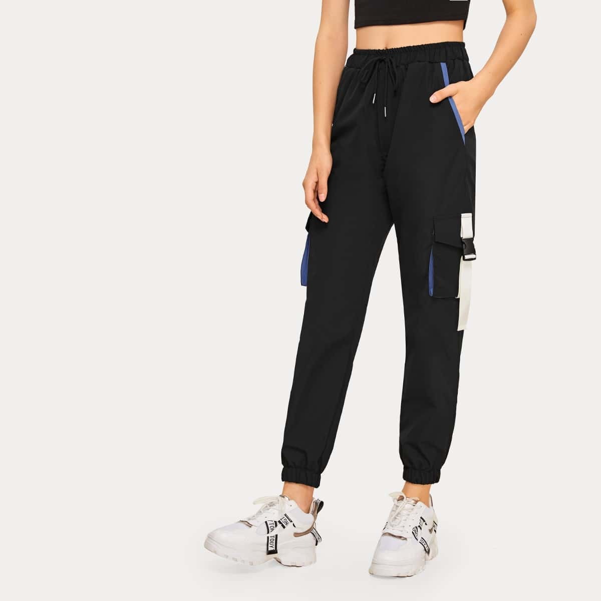

Side Flap Pocket Drawstring Waist Cargo Pants, Black