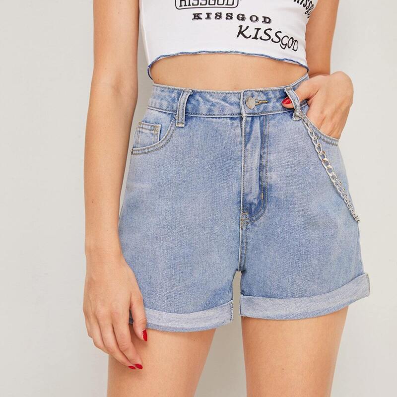 

Solid Chain Decoration Roll Hem Denim Shorts, Blue