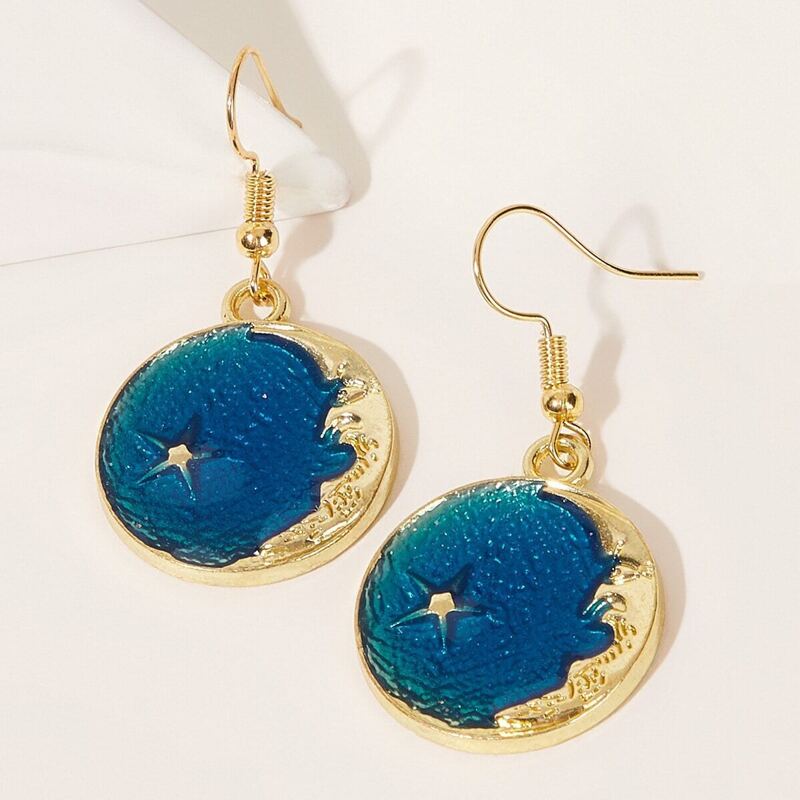 

Moon & Star Dangle Earrings 1pair, Blue