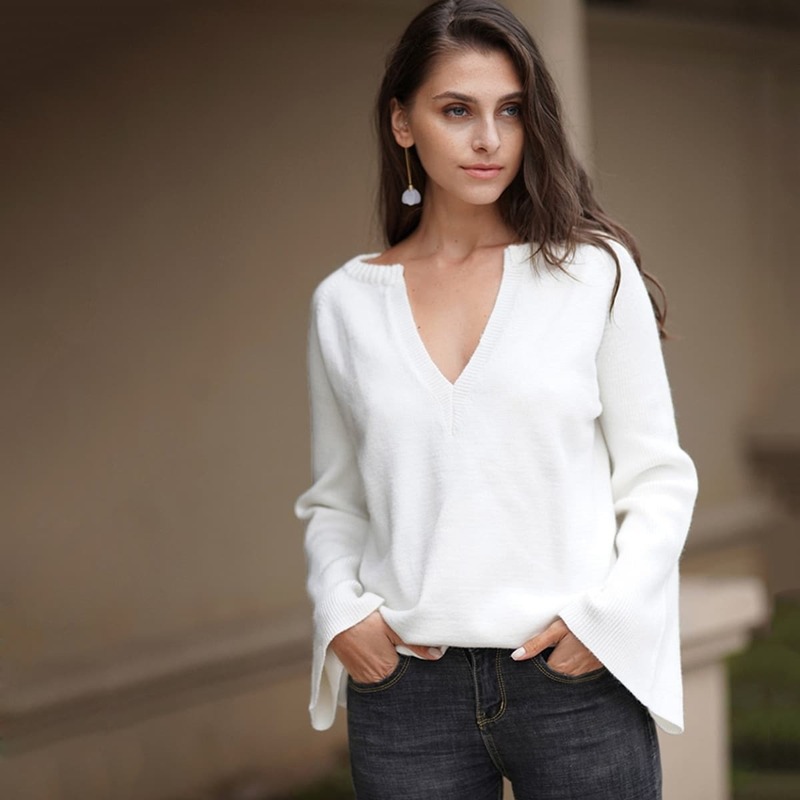 

Notched Neck Bell Sleeve Solid Jumper, White