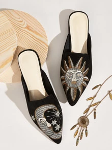 Point Toe Embroidered Flat Mules, Women's Black Half-Toe Flat Sandals with Embroidery Design, Suitable for All Kinds of Occasions.
