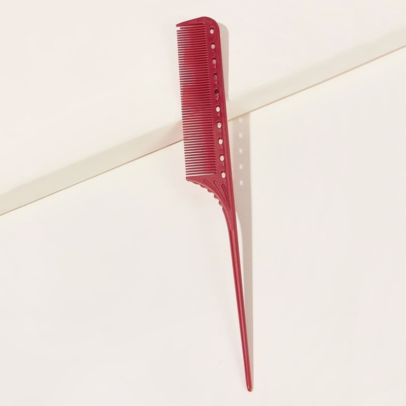 

Pointed Tail Comb