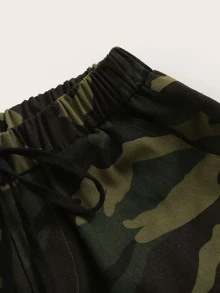 Seusyu 素色小高領T恤和迷彩褲子 - 彩色 - 查看 4