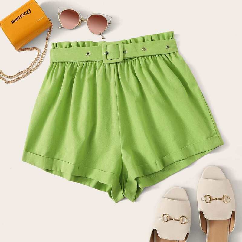 

Solid Roll Up Hem Belted Shorts, Green