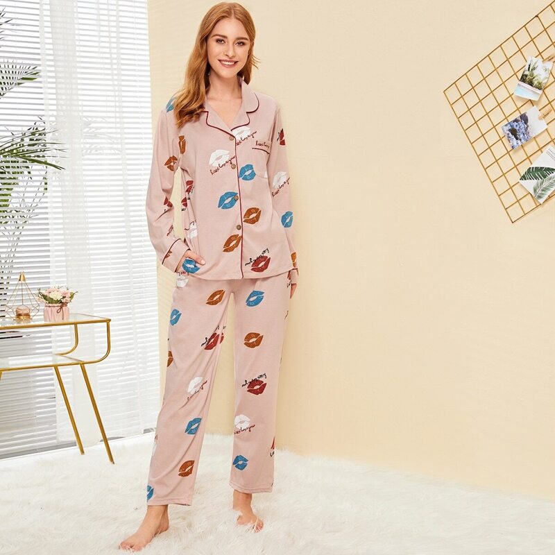 

Lip Print Button-up Pajama Set, Pink
