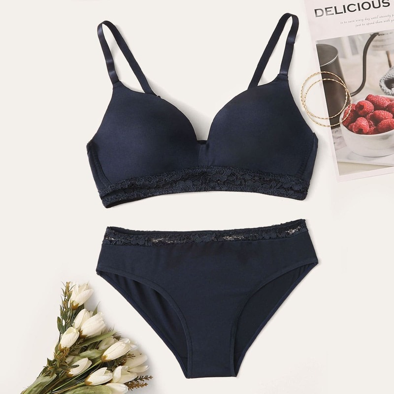 

Adjustable Strap Lace Trim Lingerie Set, Navy