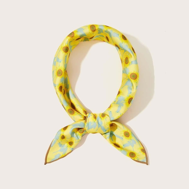 

Sunflower Pattern Bandana, Multicolor