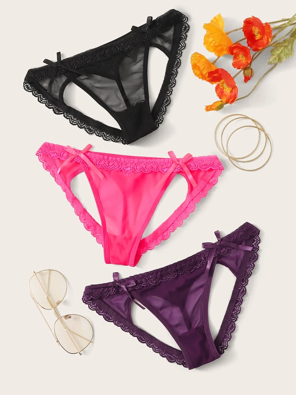 bragas con encaje y abertura