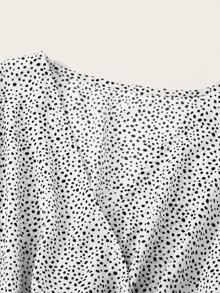 SHEIN Essnce 交叉領斑點圖案打褶襯衫 - 黑與白 - 查看 4