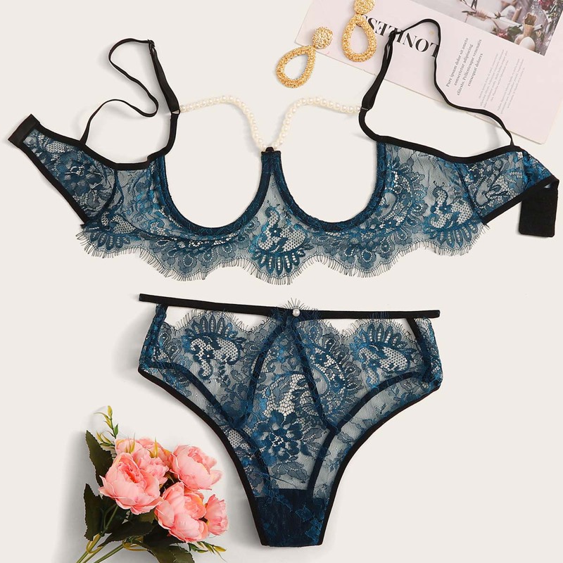 

Eyelash Lace Underwire Cut-out Lingerie Set, Blue