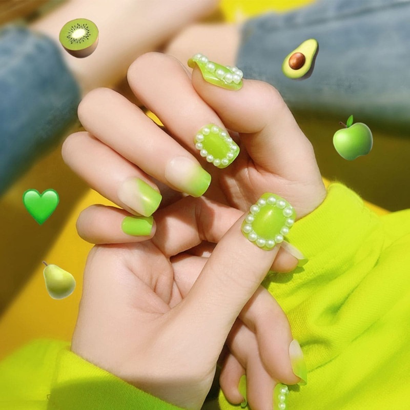 

Pearl Decor Fake Nail 24pcs With Double Side Tape, Green