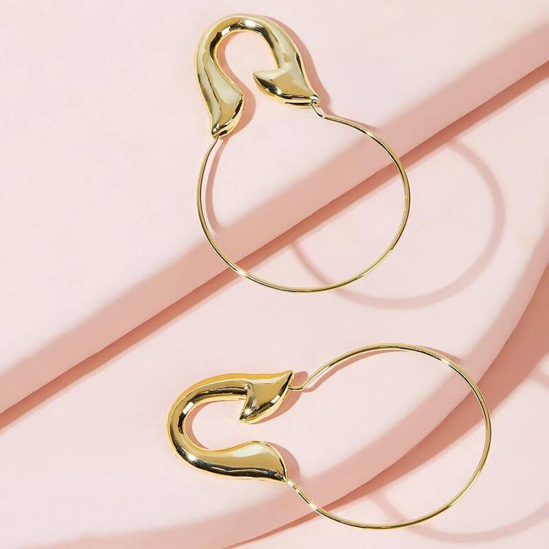 

U Hoop Earrings 1pair, Gold