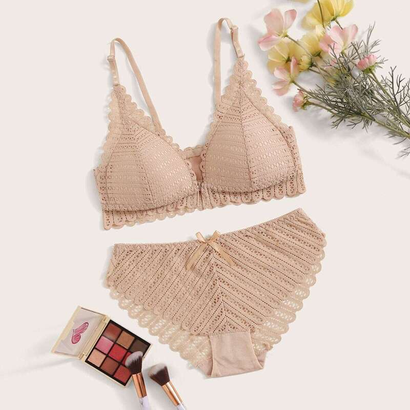 

Scalloped Lace Trim Lingerie Set, Pink